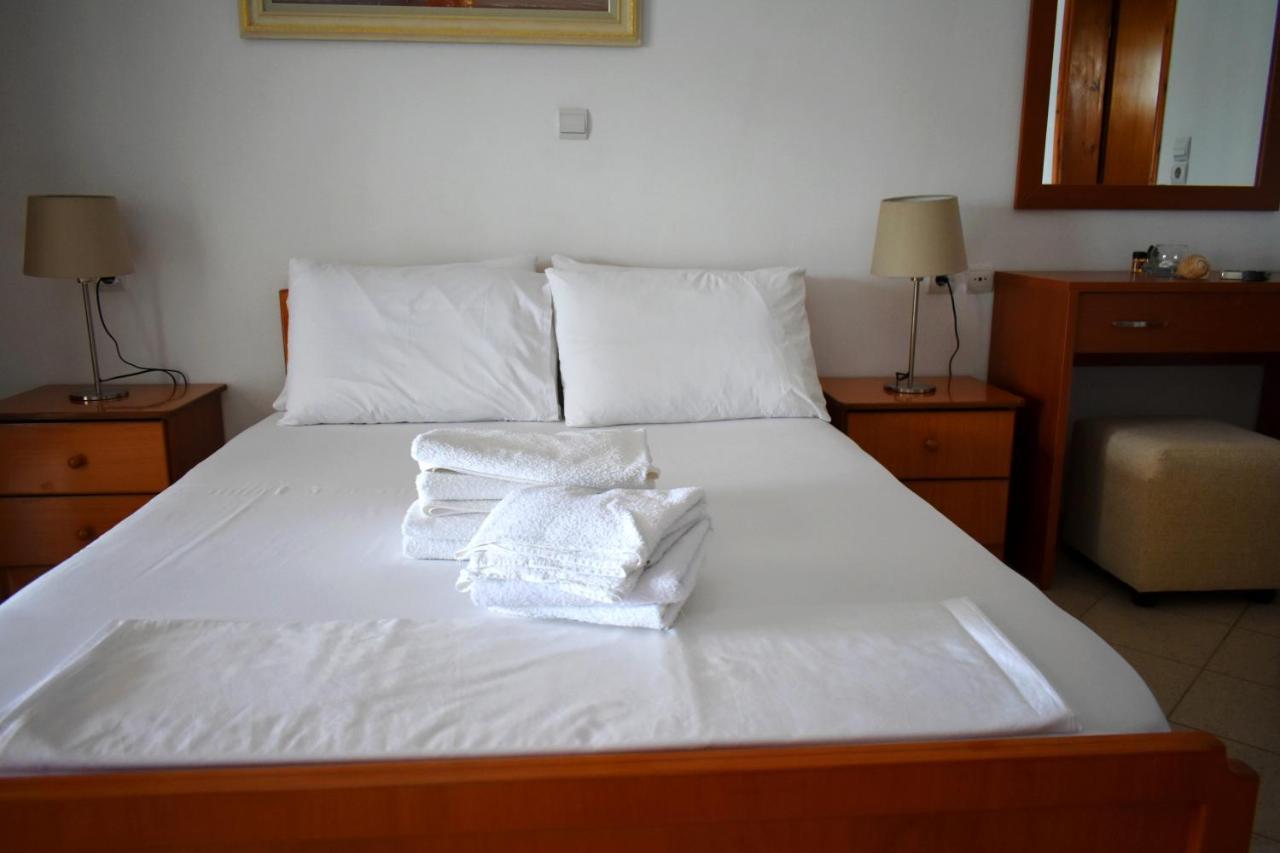 Ionio Rooms II ฮีมาเรอ ภายนอก รูปภาพ
