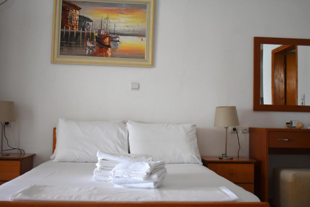 Ionio Rooms II ฮีมาเรอ ภายนอก รูปภาพ